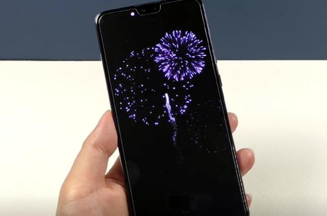 华为鸿蒙OS特色功能：可边充电边放烟花，又一个哄对象的技巧诞生