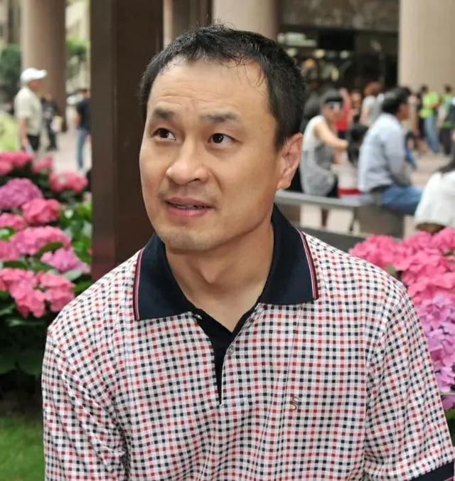 从范伟离开到蔡维利被开除，赵本山留不住人其实从高秀敏就开始了