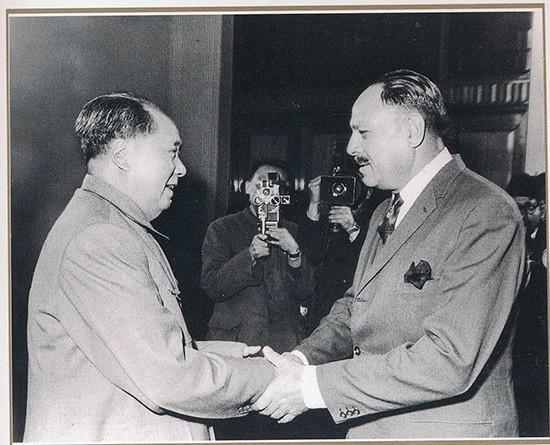 65年印巴战争，巴基斯坦遭灭国之危，主席对印下最后通牒力挽狂澜