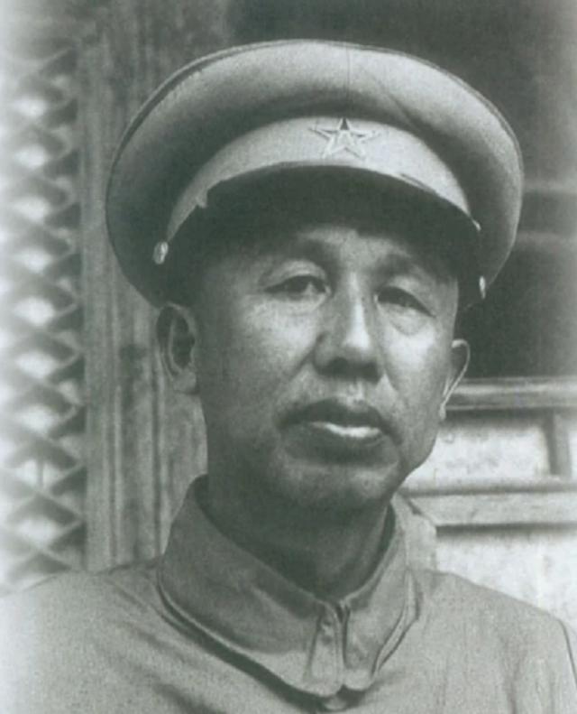 1983年，王平向中央提出退休请求，邓小平拒绝：现在还不到时机
