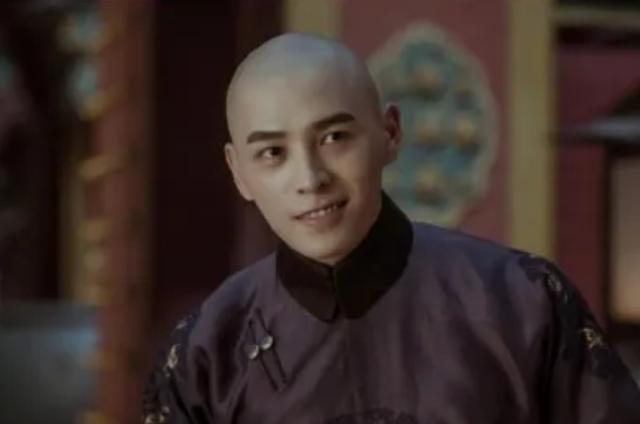 雍正儿子中最聪明的一个，装一辈子糊涂，保住了子孙的荣华富贵