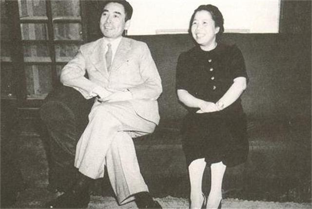 1951年，周恩来接到一封信，看完后批示：登报声明与表妹脱离关系