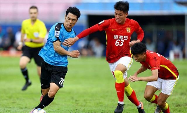 明明知道派青年队参赛是出去丢人，为什么中超球队不选择弃权