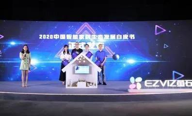 小度和天猫精灵哪个好_这次我站小度（小度和天猫精灵哪个好些）