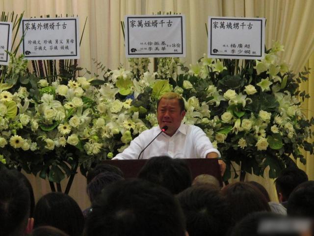 2022年刚开始，娱乐圈的瓜就这么猛，让华晨宇、薇娅情何以堪？