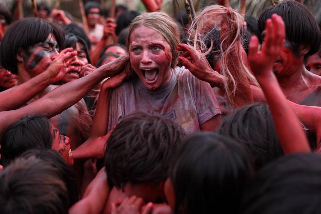 50年代食人族爆发瘟疫,比吃蝙蝠更恐怖:人吃人的社会  第1张