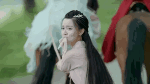 太敷衍了！影视剧中那些无语的“穿帮镜头”，简直让人哭笑不得