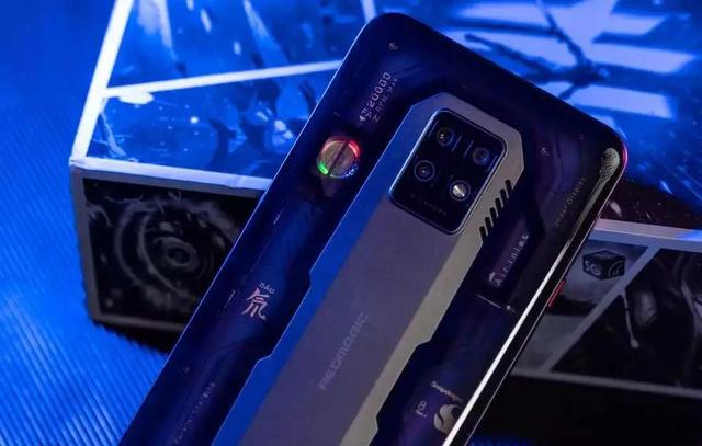 售价7499元还供不应求？最高24GB+1TB组合，还有135W快充加持