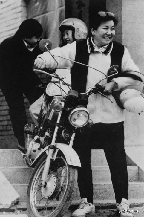 ��ʮ���´�½Ů����(5λ�ٻ�Ӱ���������3�Σ��³�18���ý�����������������)