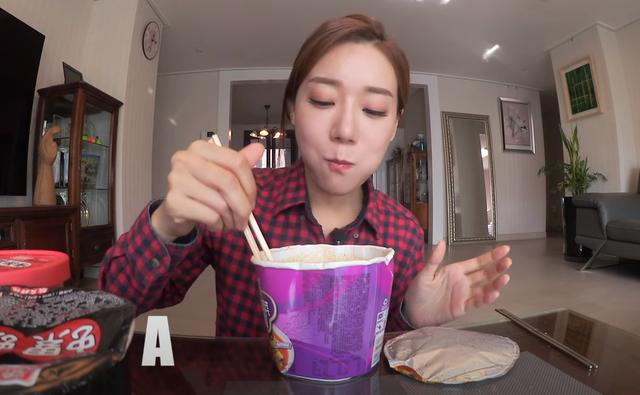 这种无底线奇葩吃播，终于被封杀