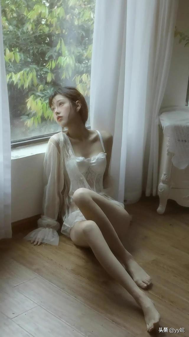 我爱这破碎泥泞的人间