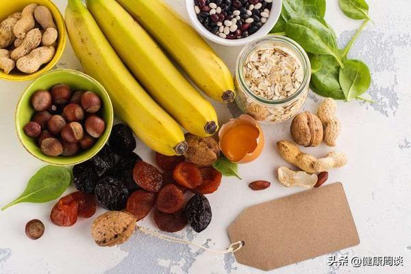 寿命较长的女性，一般有4个过人之处，具体是什么？你占了几个