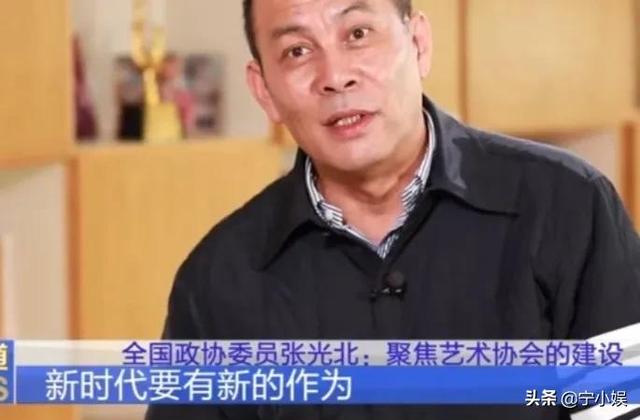 这6位娱圈演艺人员，凭什么能参加两会、被称“文艺工作者”