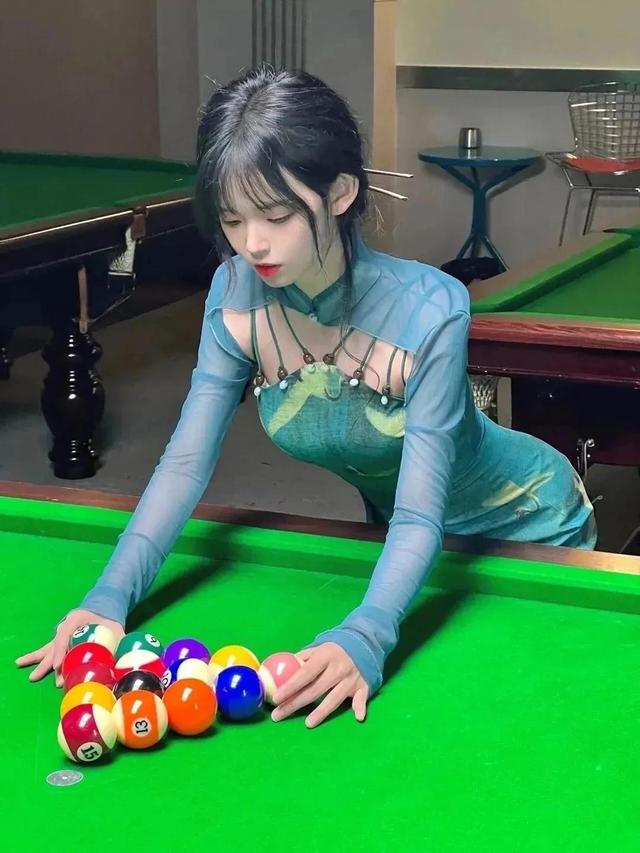 在人的一生中，健健康康的平平安安才是最好