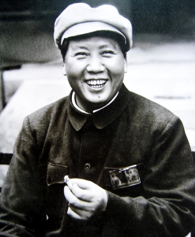 曾泽生抗美援朝打得好，毛主席接见后，为何说：在北京待不下去了
