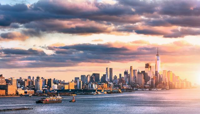 人均GDP最高的10个国家，他们分别靠什么产业赚钱？