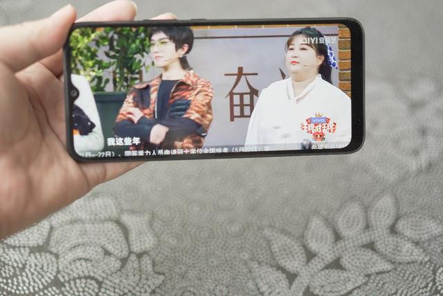 高品质5G手机它是我的首选，荣耀畅玩30上手体验后确实爽