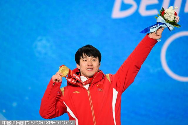 心系祖国奋进逐梦 志存高远不负使命——习近平总书记的回信让中国冰雪健儿备受鼓舞