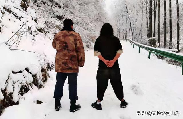 四人相约去终南山拜师学艺 大雪天道长如何考验他们 谁会留下