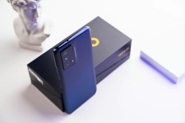 1500元左右，三款综合性能强悍的手机配置解读