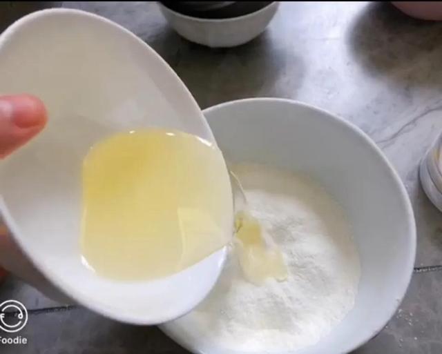 爆浆蛋糕没有芝士可以用什么代替 爆浆芝士用什么芝士