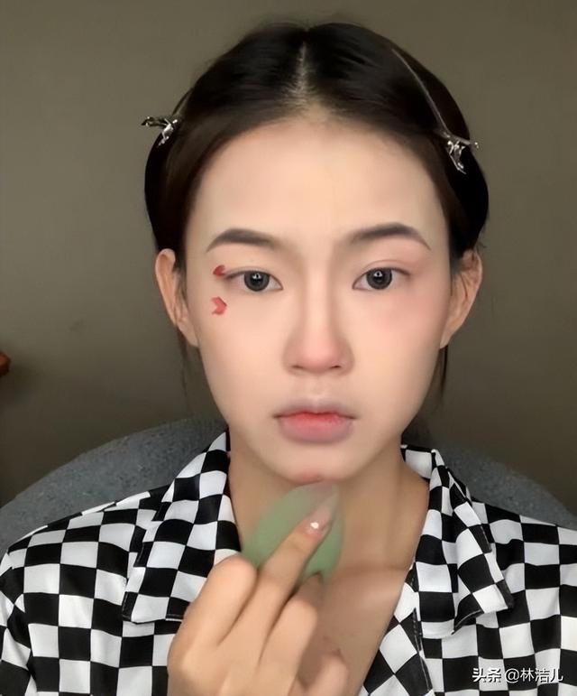 ���������(��¶˼��溵t���������죬��ȷ�����б��ֻҪ����5������ӵ��)