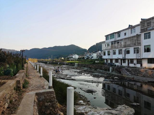 摩托周邊旮旯遊之官莊篇3——夜話官莊