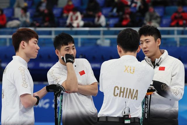 中国男子冰壶队胜意大利收获两连胜