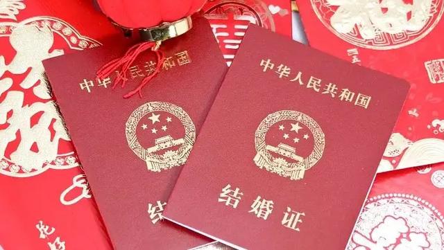 郑州通报新增33个病例活动轨迹/金水管城惠济中牟郑东登封部分区域实行分类管理/郑州11个县市区核酸检测