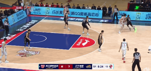 吴前35分赵继伟失关键三分 浙江卡位战擒辽宁5连胜跃居第二