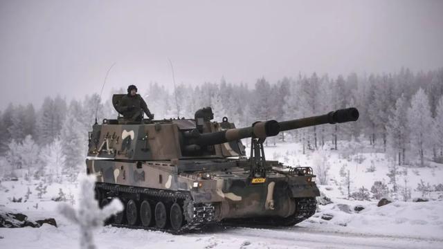 工程机械宝马展底盘设计样品