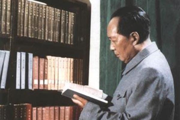 毛岸英牺牲12年后，刘思齐改嫁杨茂之并育4子女，杨茂之是何人？