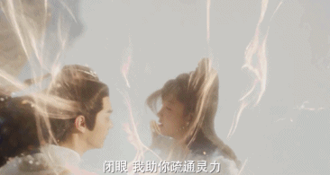 苦情大媽和小鮮肉演情侶，笑死！也太辣眼睛了
