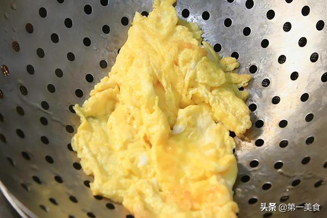 硒被称为“长寿元素”！建议中老年：宁不吃肉，也要吃5种高硒菜
