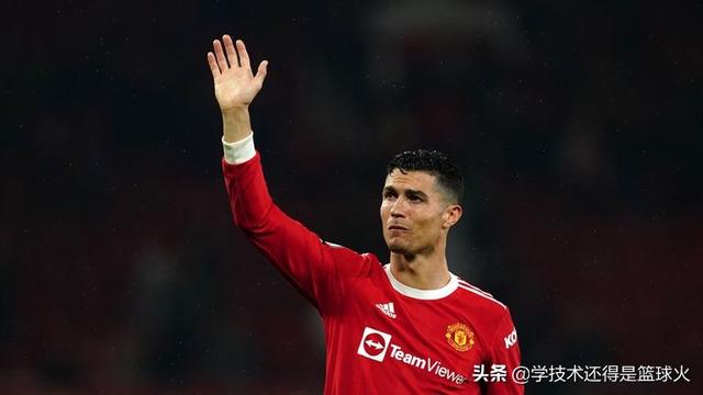 曼联3-0胜布伦特，近4场首胜！C罗点球破门，连续4场破门进6球