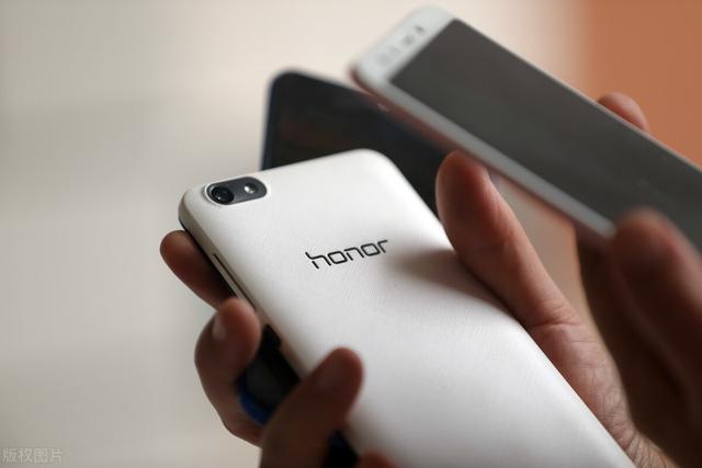 [云端闪电云自动收取好友转账]，华为手机微信咋锁