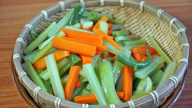 入夏前，给身体做个“大扫除”，多吃8种食物，安然入夏少生病