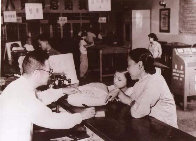 中国最强快递公司，却被质疑开不下去，邮政到底有多厉害？