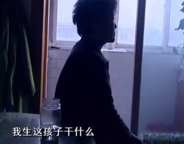 2002年，广东50岁夫妇生下龙凤胎，10年后两人跳楼自杀，为何？