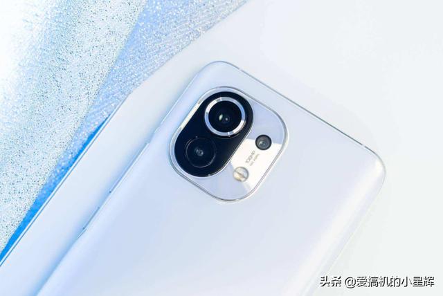 从4299跌至2649元，一亿像素+256GB+2K屏，搭载骁龙888芯片