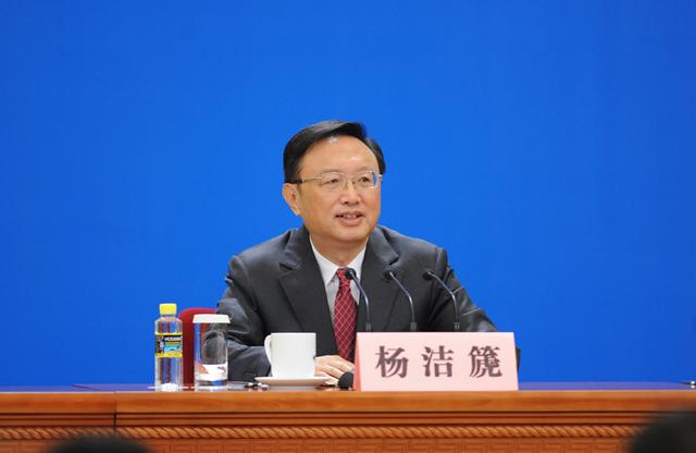 中美罗马会晤，沙利文对华危言恫吓，杨洁篪霸气亮明中方立场