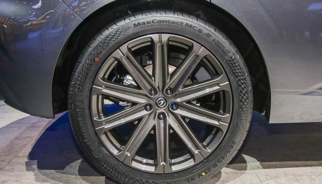 留给特斯拉的时间不多了，长安混动车型来袭，底盘让人又爱又恨？