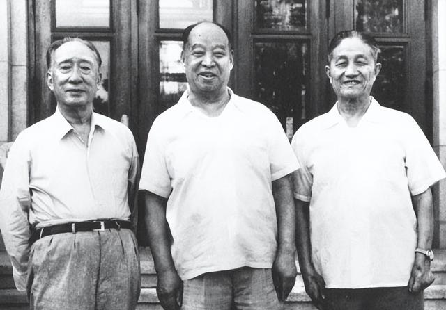 爱国人士薄一波：戎马半生，晚年自称：我永远是毛主席学生