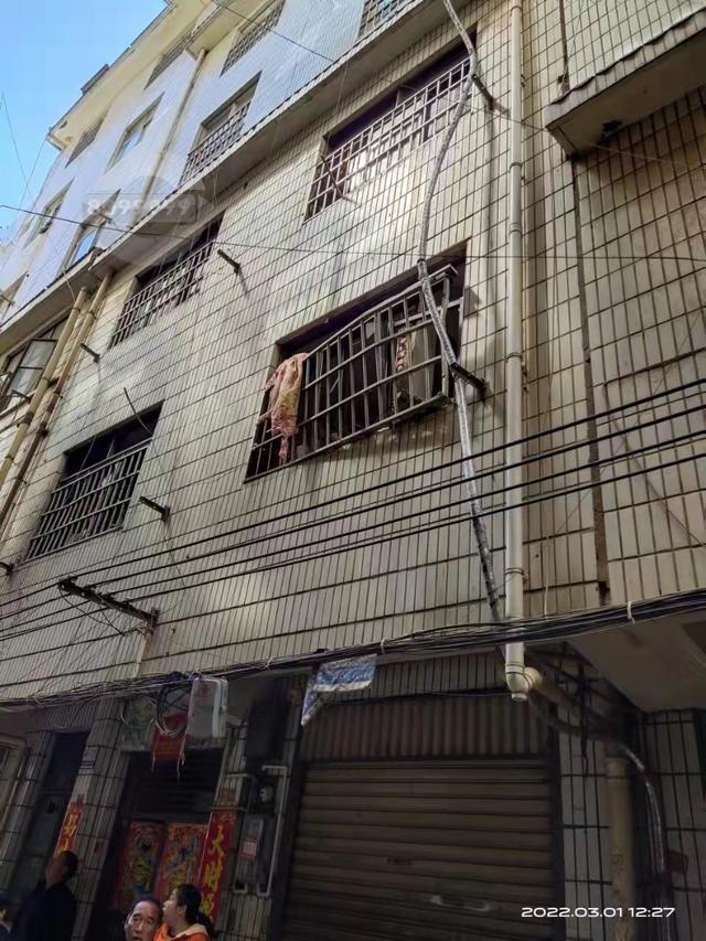 高压锅爆炸威力堪比手榴弹？云南一男子做饭被炸进医院！有多危险