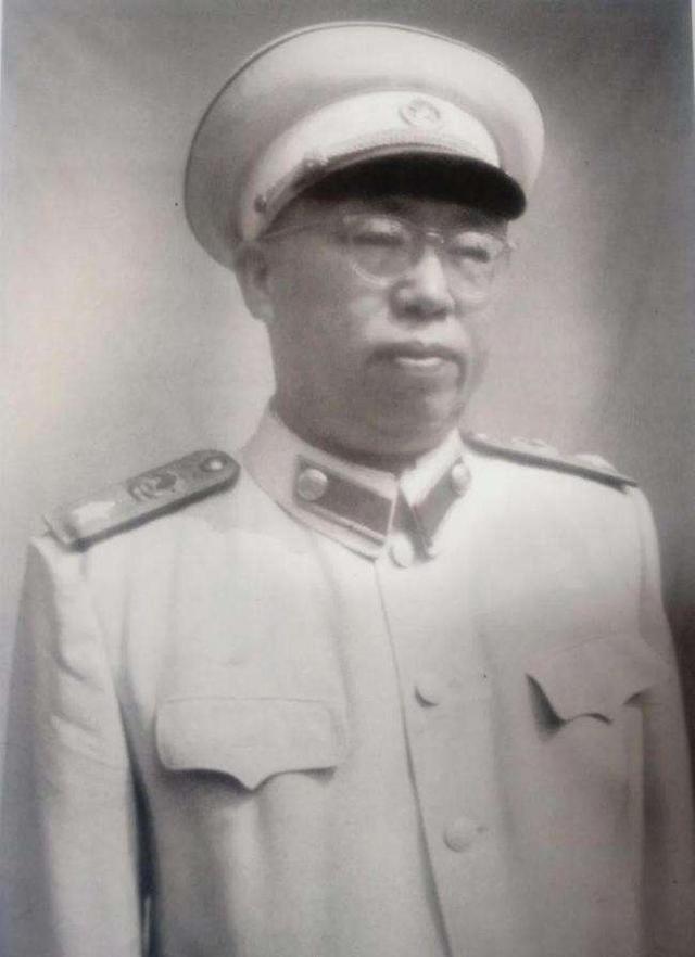 他是十大元帅唯一属虎的元帅,曾一次性处罚160名违纪的高级军官