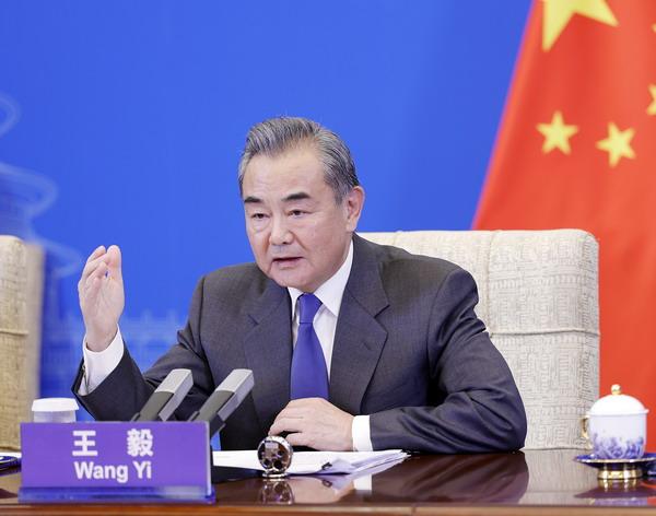 国际会议上，王毅外长呼吁欧洲“统一战线”，美国在场却被当空气