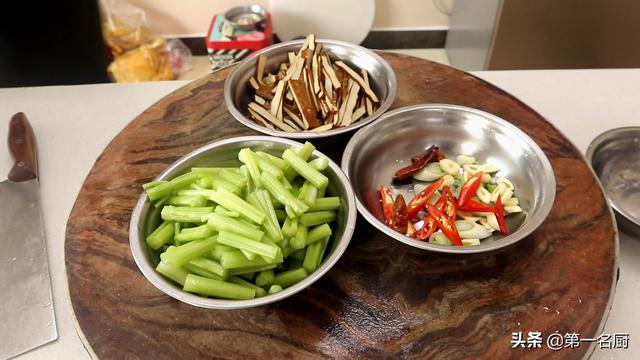 春天干燥易上火，建议多吃8种降火食物，做法简单营养，特别好吃
