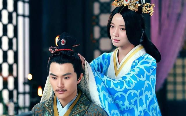 汉武帝刘彻：一生经历那么多的女人，最后与之合葬的是谁？