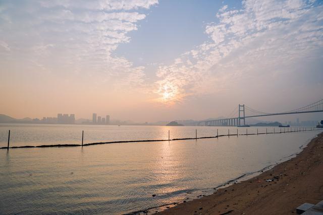 东莞有什么好玩的地方海边(东莞网红打卡旅游景点)