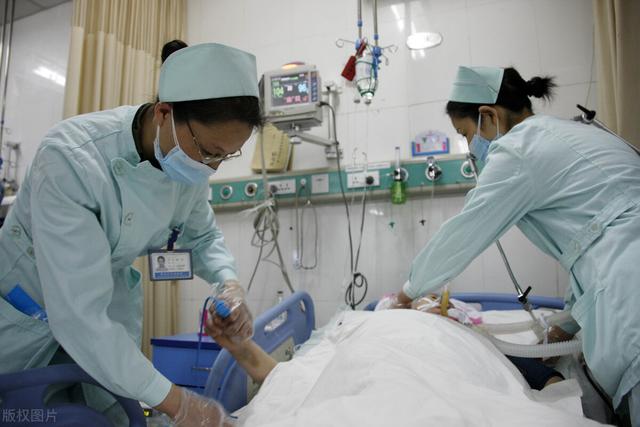 31歲肺腺癌患者，無法放化療，中藥治療的第八年，轉移灶基本清零